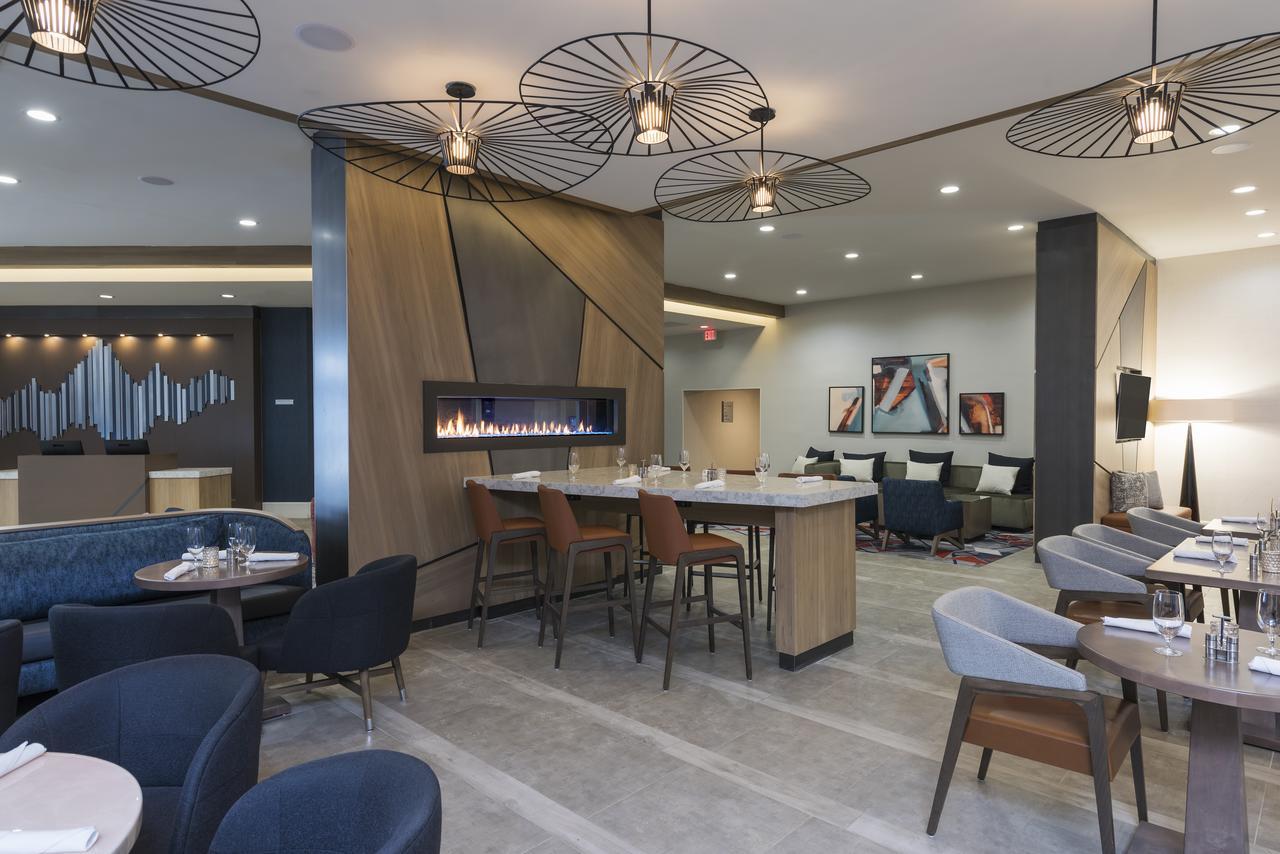 Sonesta Hotel Grand Rapids Airport Kentwood Bagian luar foto